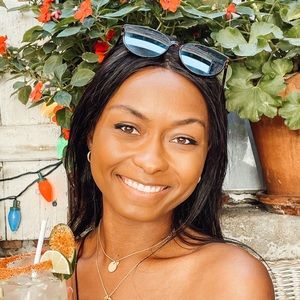 Meet your Posher, Imani